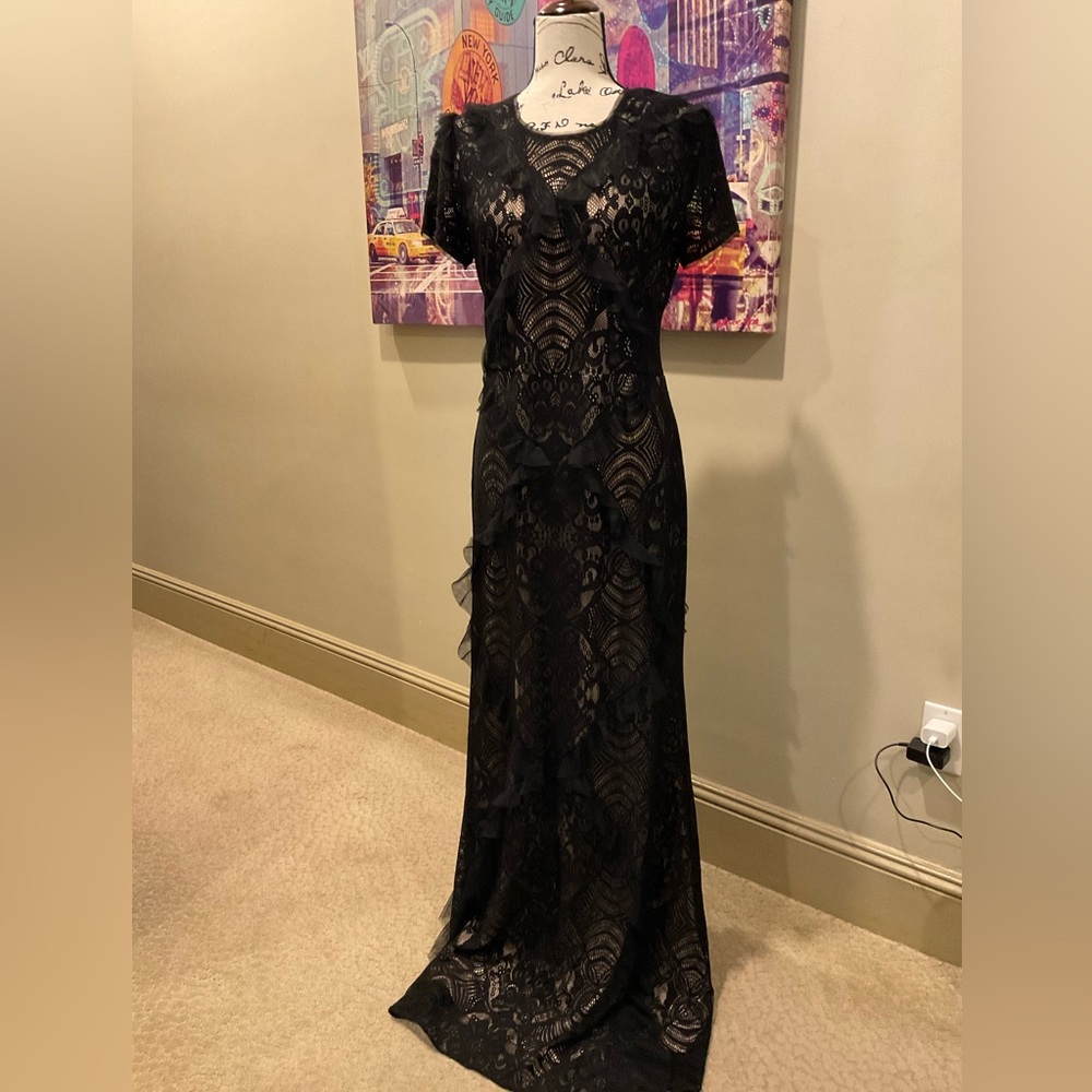 BCBGMaxAzria Black Flutter Sleeve Maxi Dress